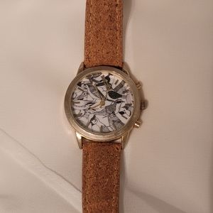 Watch with Bird detail